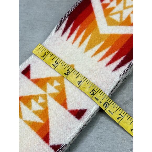Pendleton Aztec Reversible Fringe Wool Blanket Scarf - Picture 9 of 10